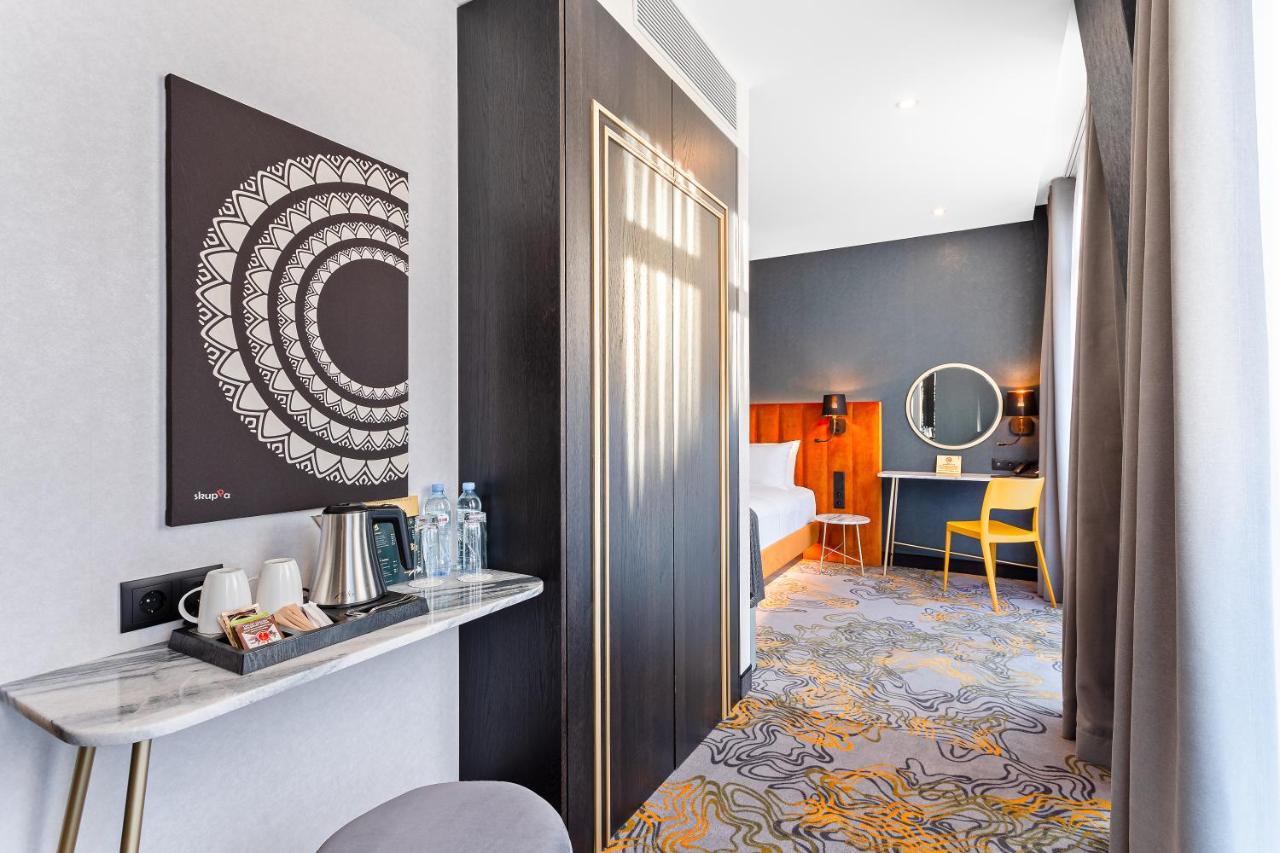 Taberne Boutique Hotel Tbilisi Buitenkant foto